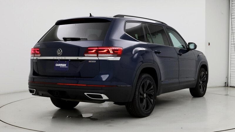 2022 Volkswagen Atlas SE 8