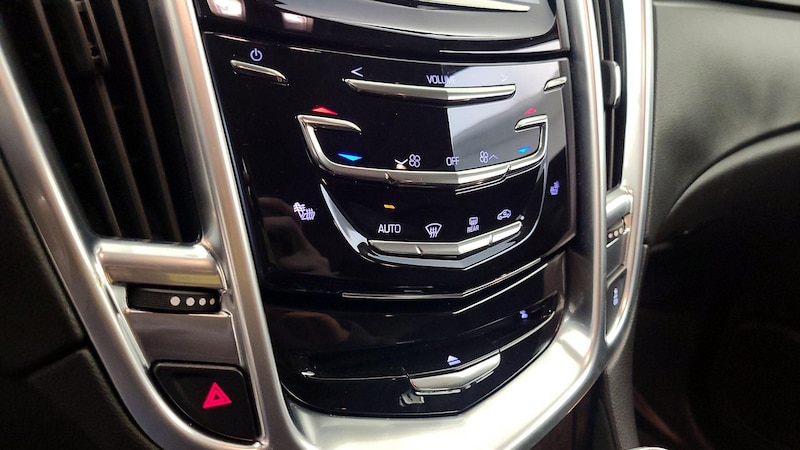 2016 Cadillac SRX Luxury 16