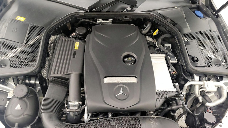 2016 Mercedes-Benz C-Class C 300 22