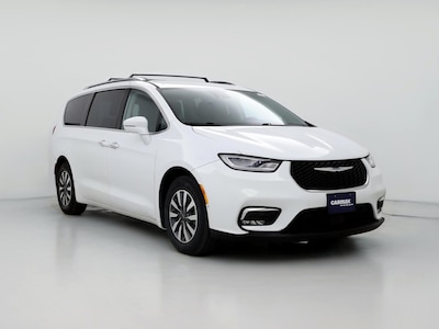 2021 Chrysler Pacifica Hybrid Touring L -
                Boston, MA