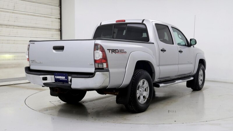 2013 Toyota Tacoma  8