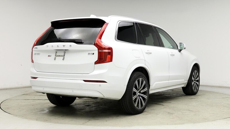 2023 Volvo XC90 B5 Core 8