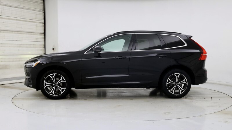 2022 Volvo XC60 B5 Momentum 3