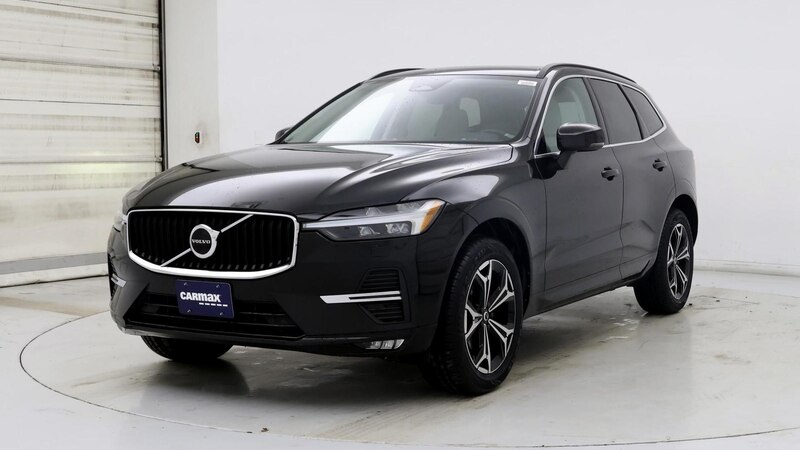 2022 Volvo XC60 B5 Momentum 4