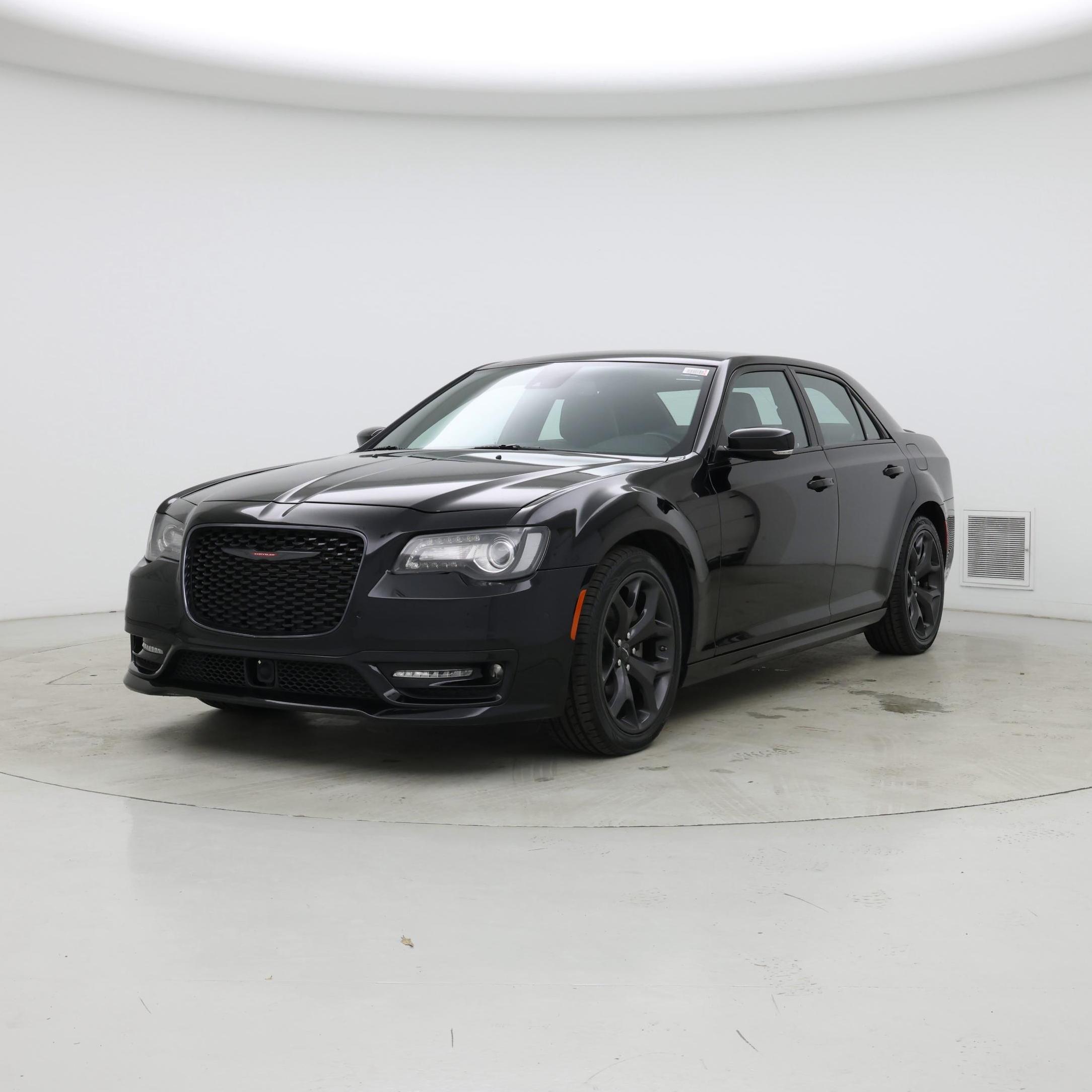 Thumbnail: 2022 Chrysler 300 - 4