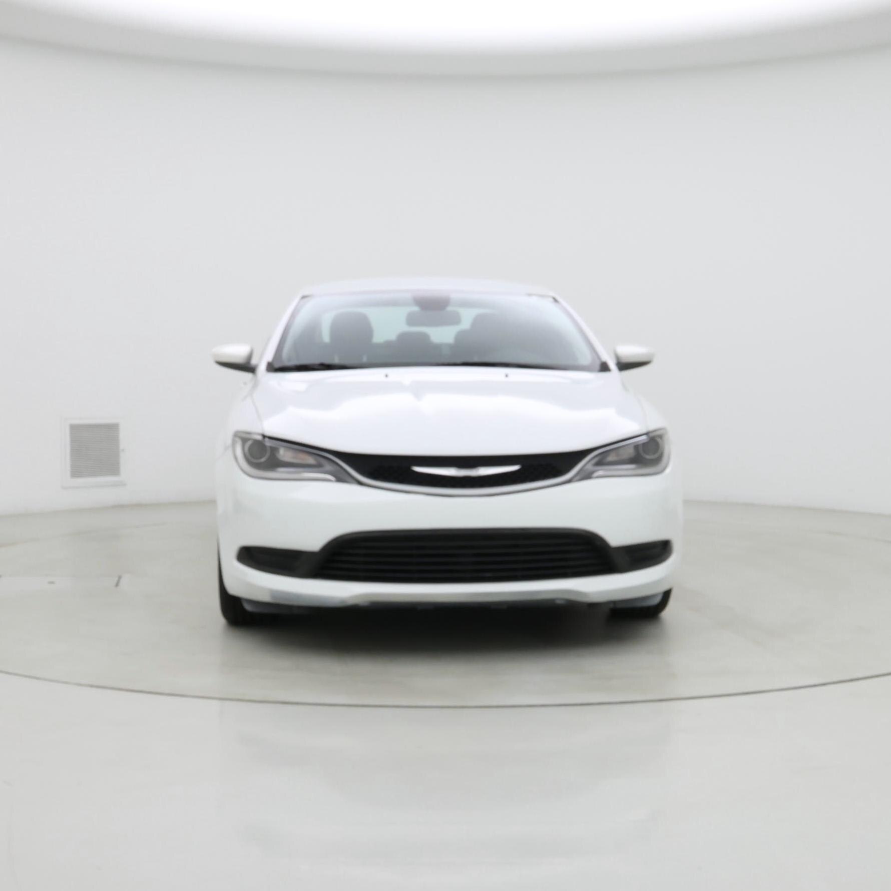 Thumbnail: 2017 Chrysler 200 - 5