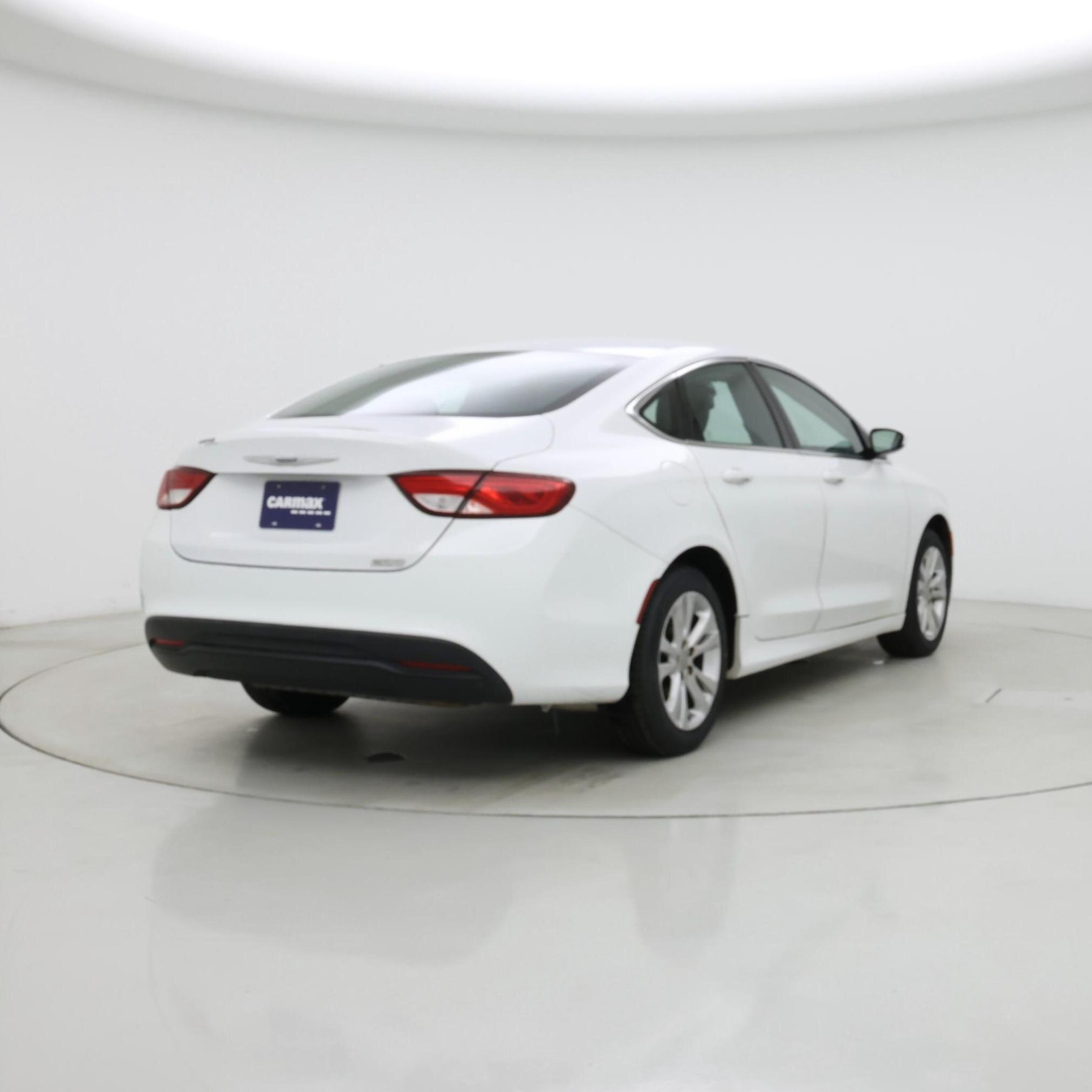 Thumbnail: 2017 Chrysler 200 - 8
