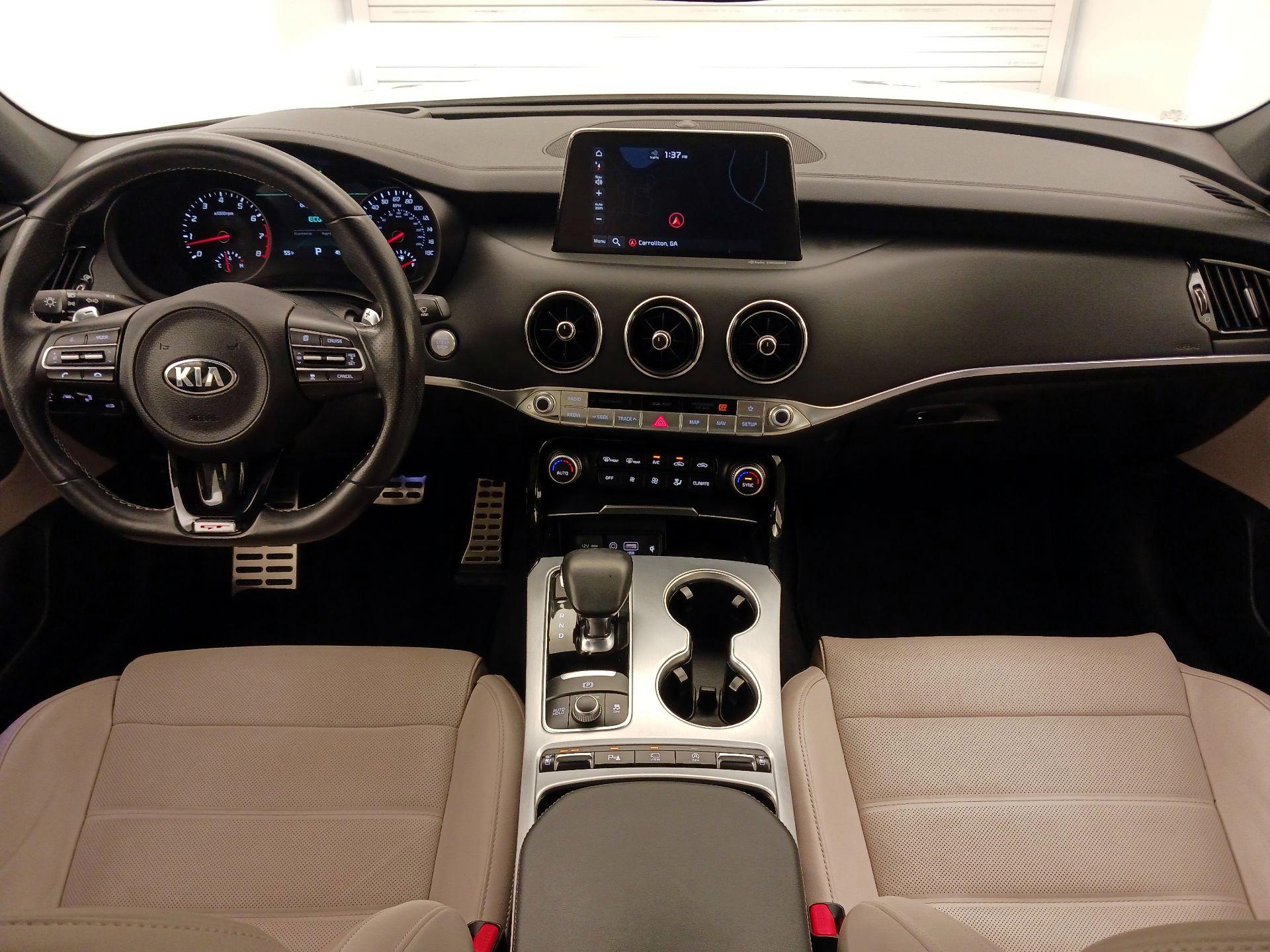 Thumbnail: 2019 Kia Stinger - 9