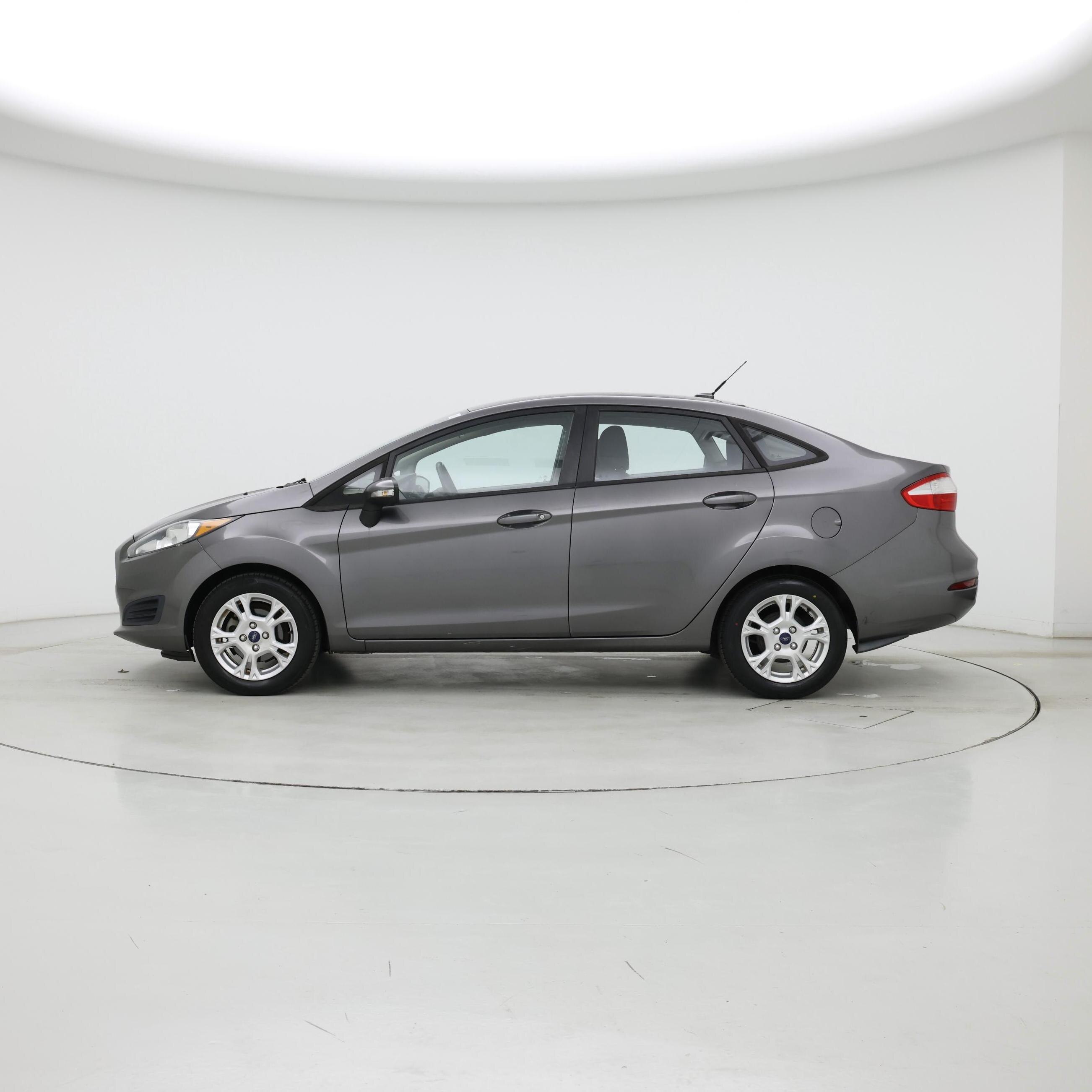 Thumbnail: 2014 Ford Fiesta - 3