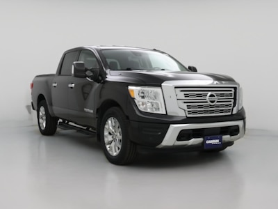 Black 2021 Nissan Titan SV