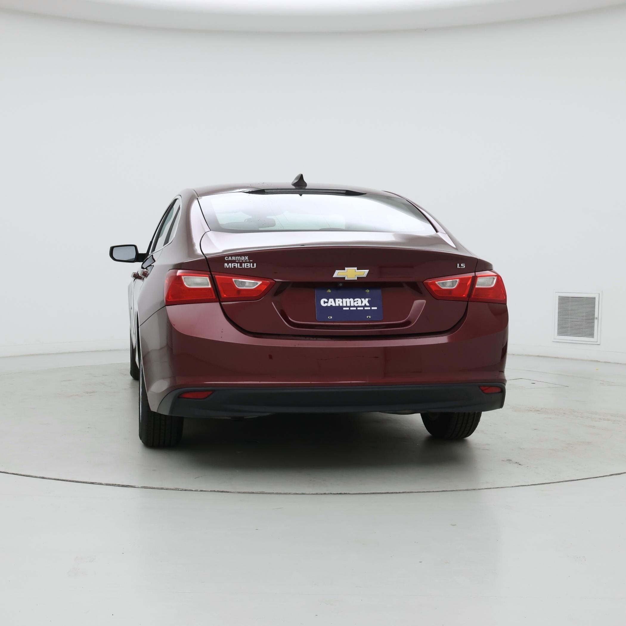 Thumbnail: 2016 Chevrolet Malibu - 6