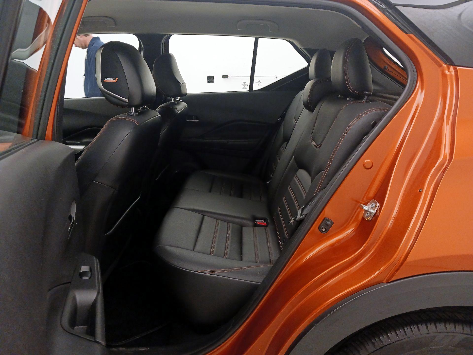 Thumbnail: 2019 Nissan Kicks - 19