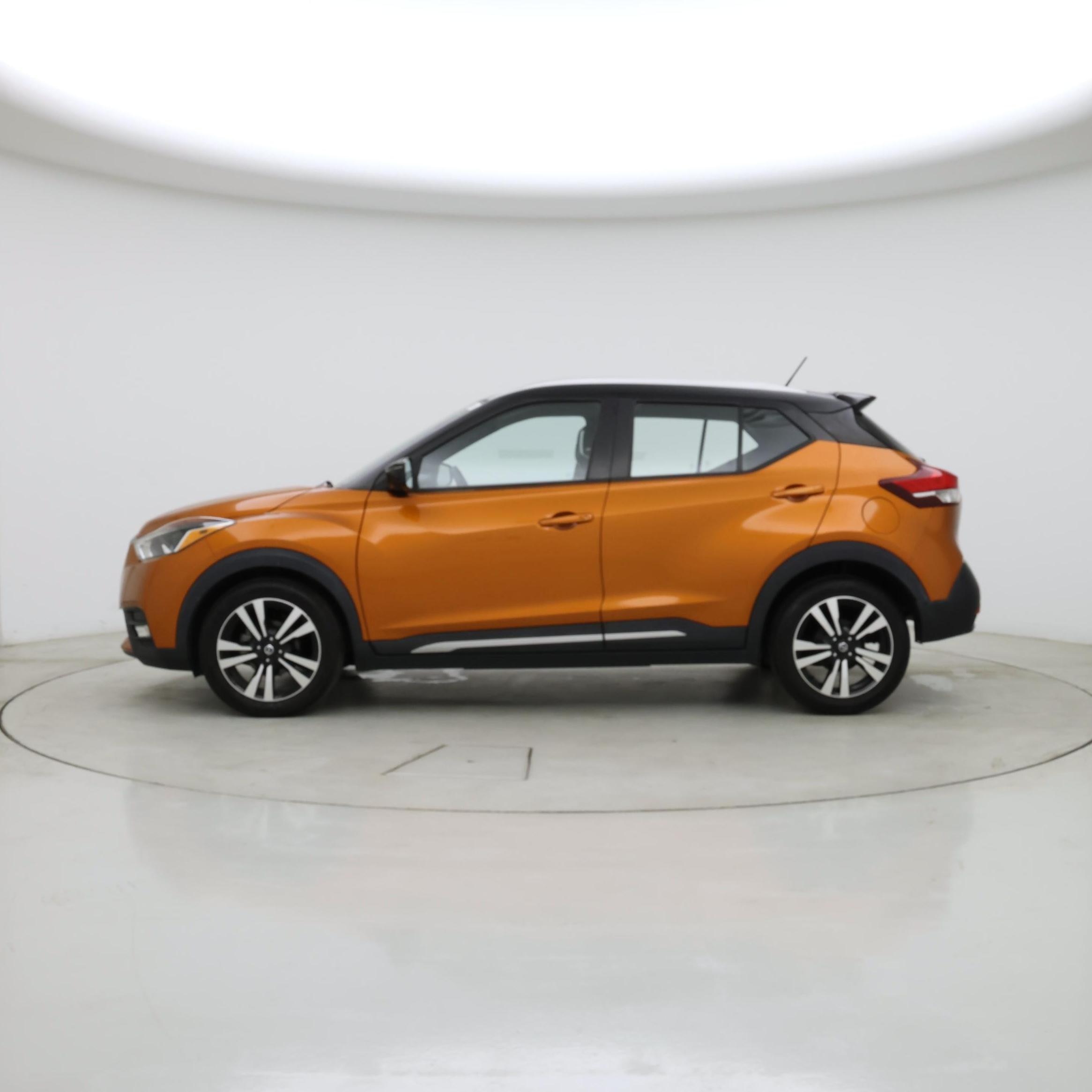 Thumbnail: 2019 Nissan Kicks - 3