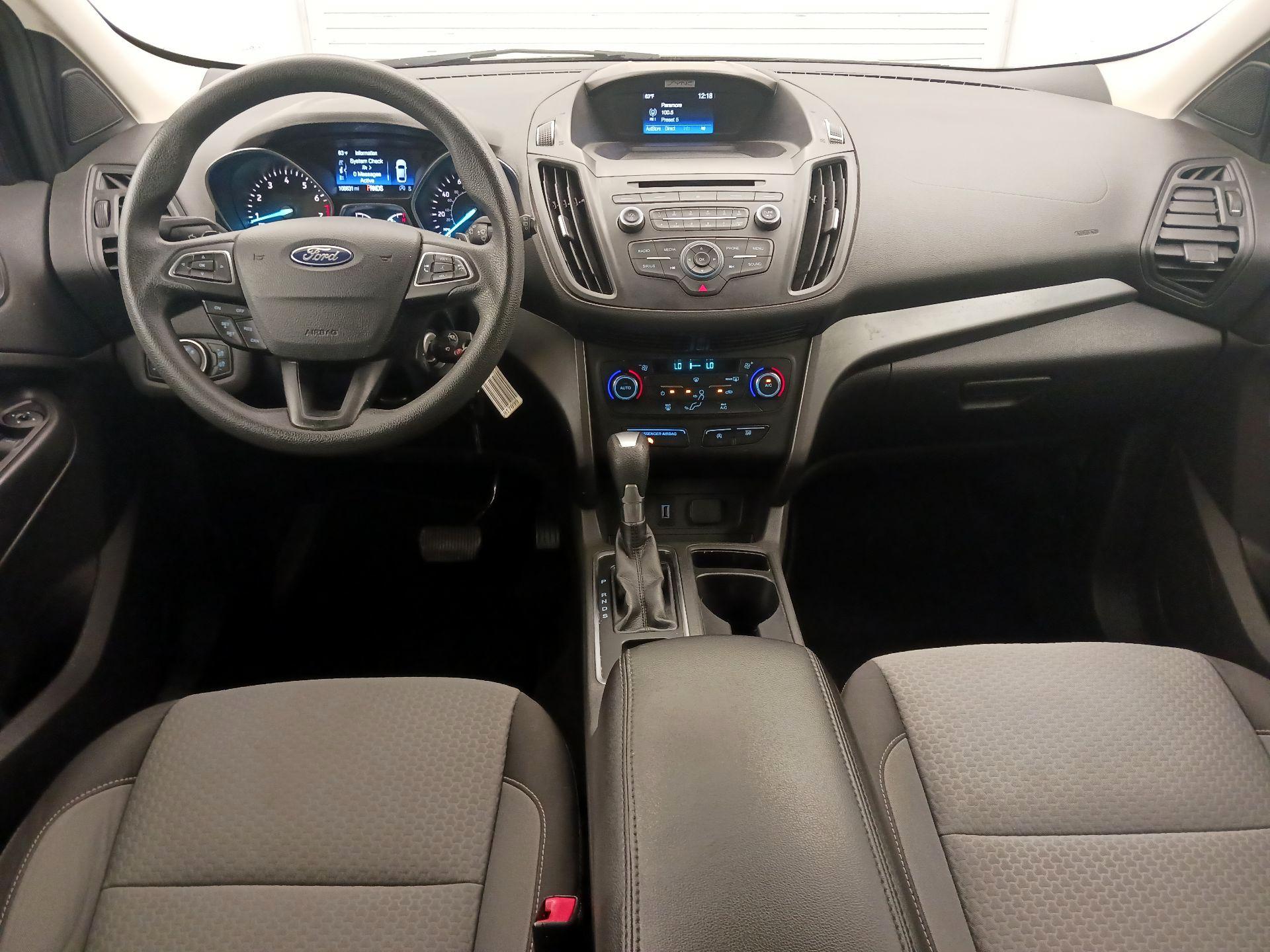 Thumbnail: 2017 Ford Escape - 9