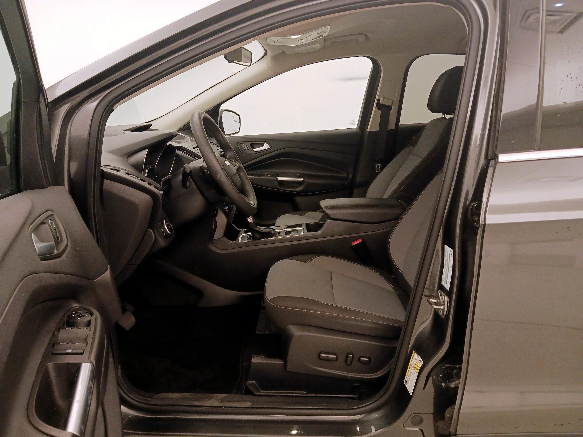 Thumbnail: 2017 Ford Escape - 11