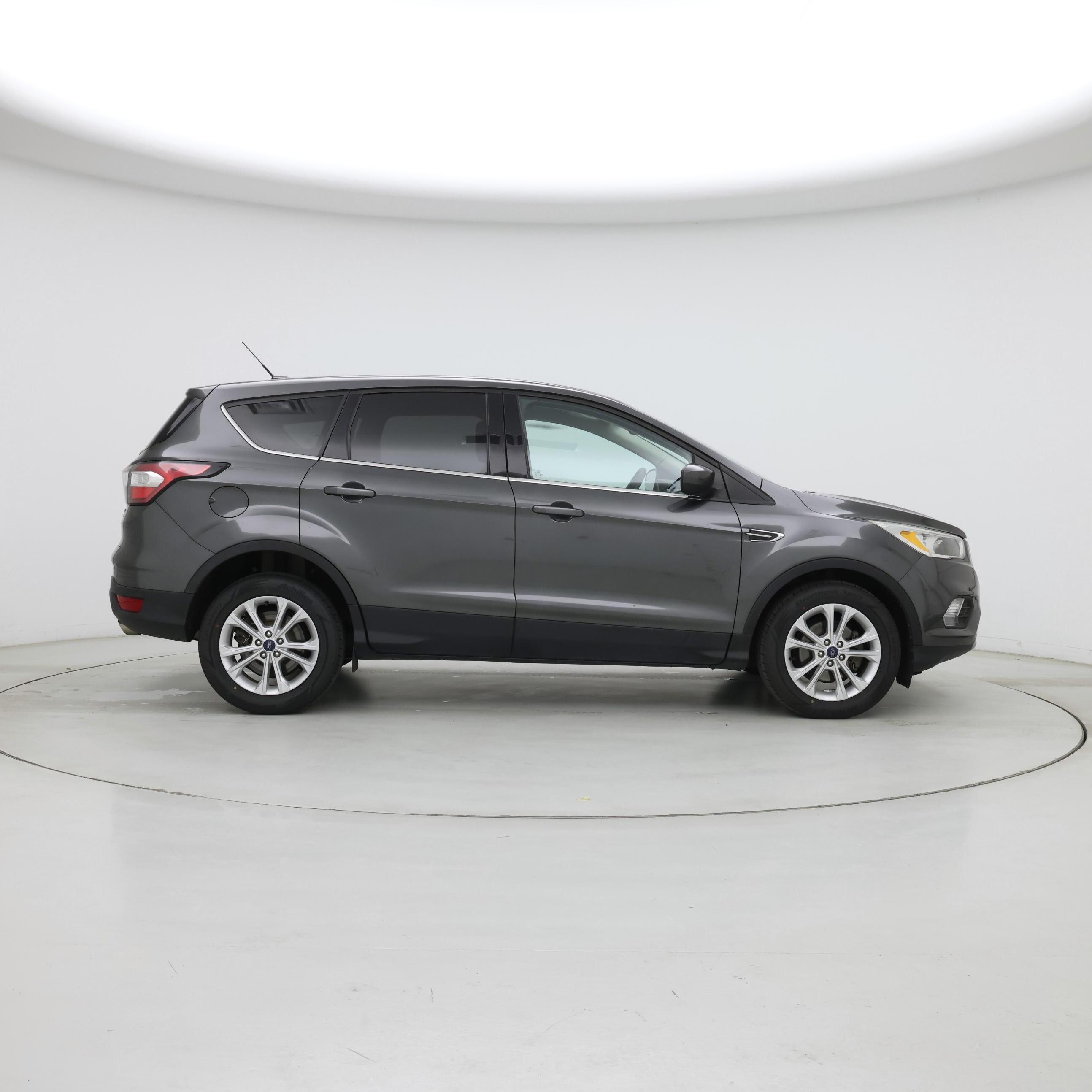 Thumbnail: 2017 Ford Escape - 7