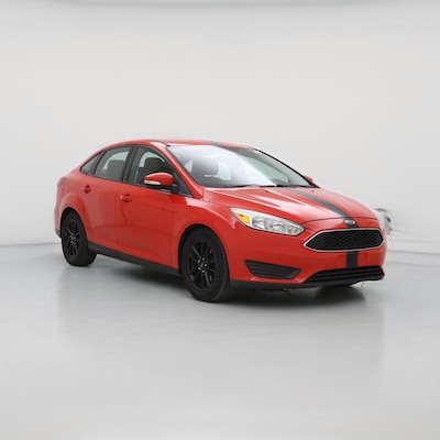 Red 2016 Ford Focus SE