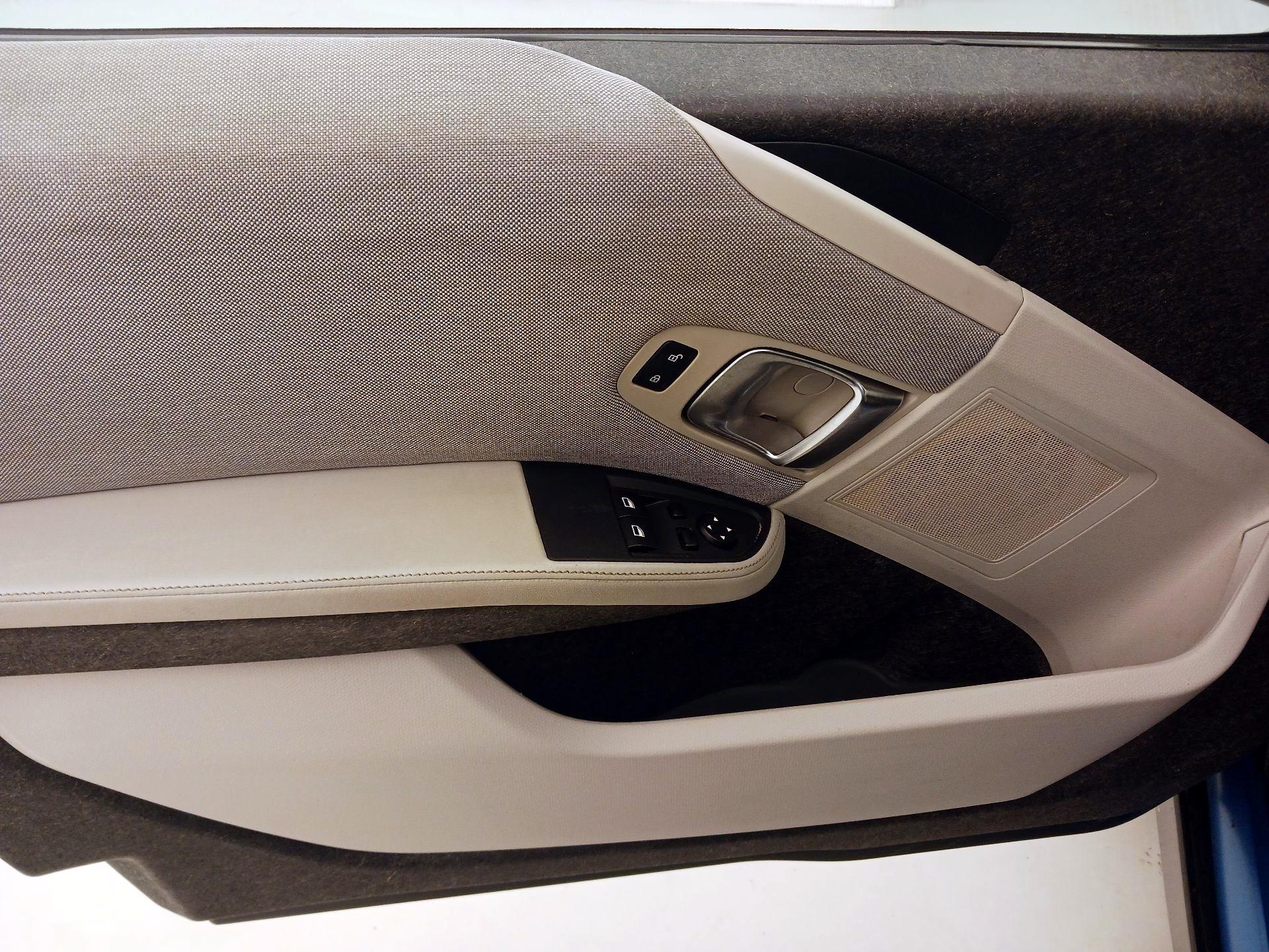 Thumbnail: 2015 BMW i3 - 12