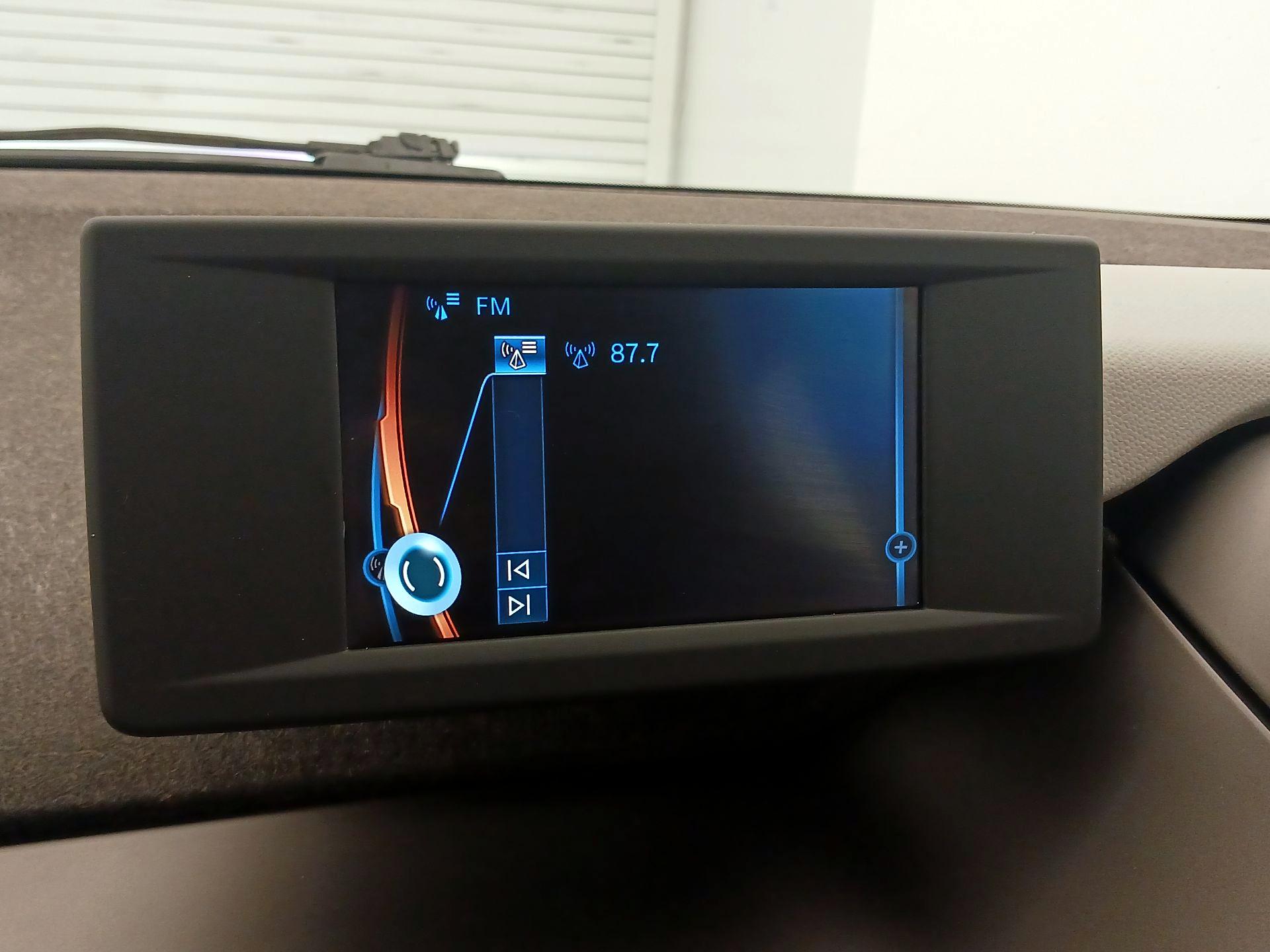 Thumbnail: 2015 BMW i3 - 15