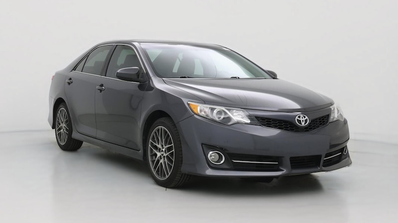 2013 Toyota Camry SE Hero Image