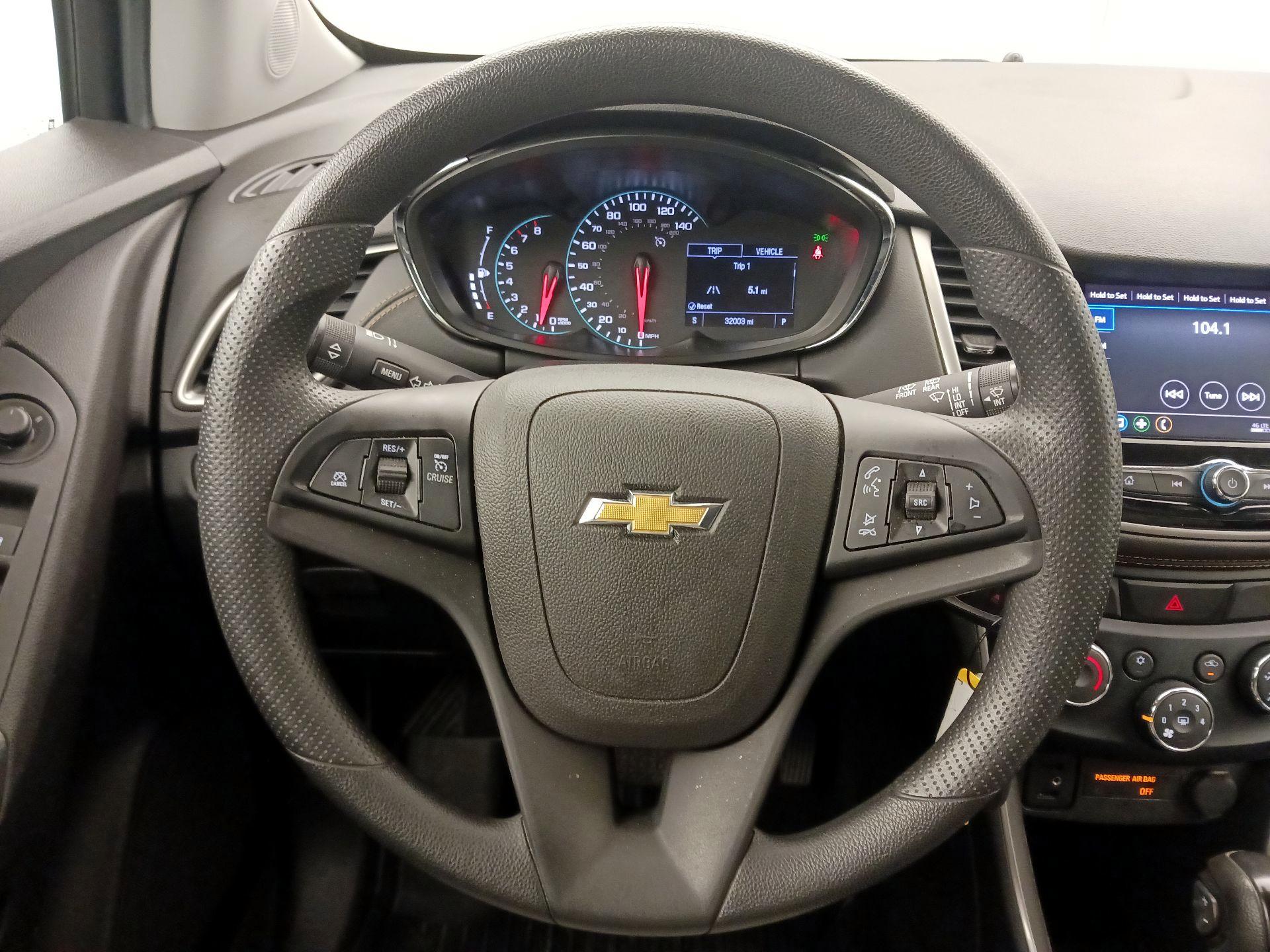 Thumbnail: 2020 Chevrolet Trax - 10