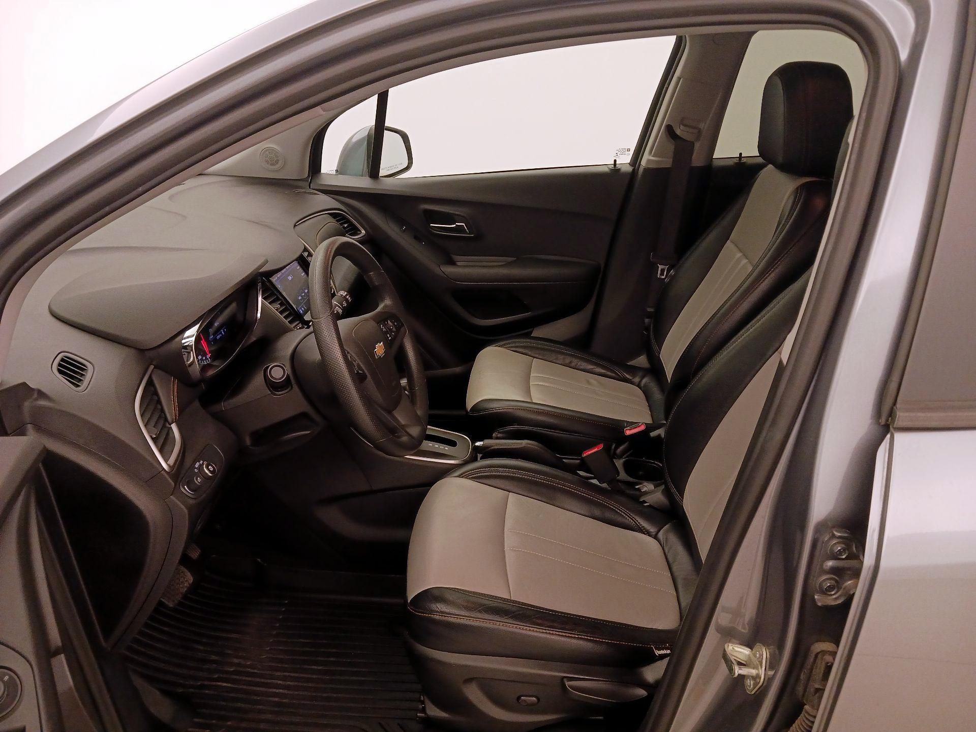 Thumbnail: 2020 Chevrolet Trax - 11