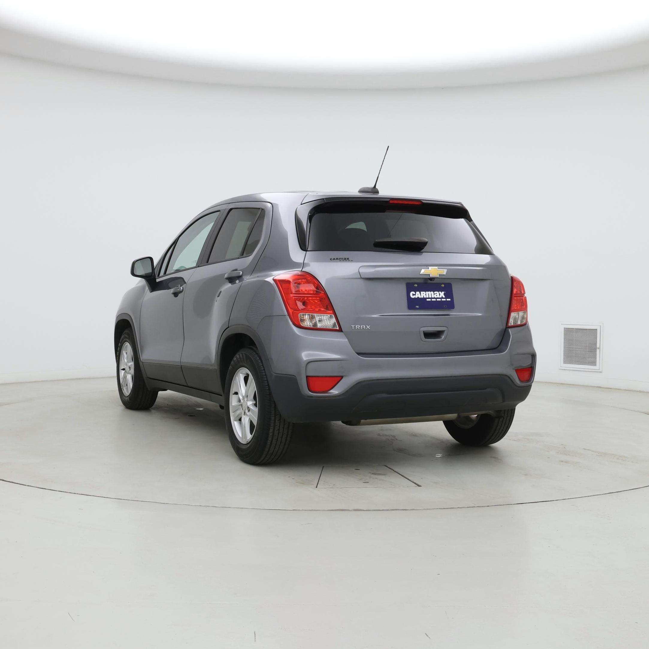 Thumbnail: 2020 Chevrolet Trax - 2