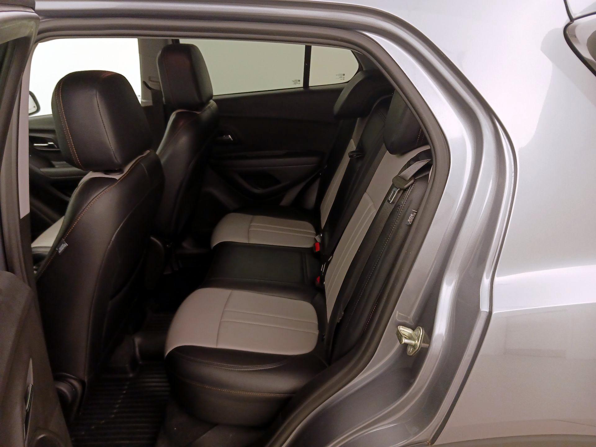 Thumbnail: 2020 Chevrolet Trax - 19