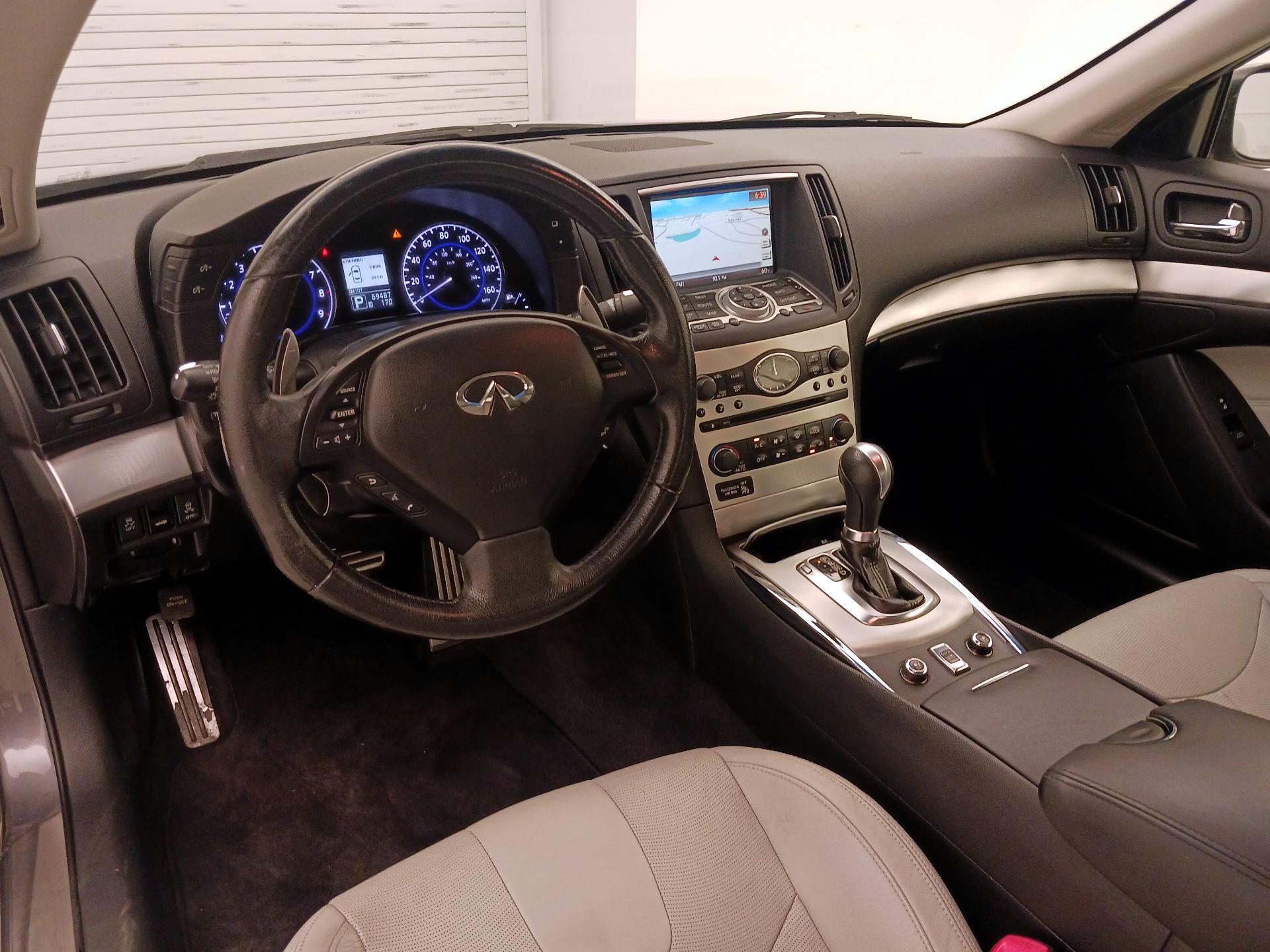 Thumbnail: 2013 INFINITI G37 - 9