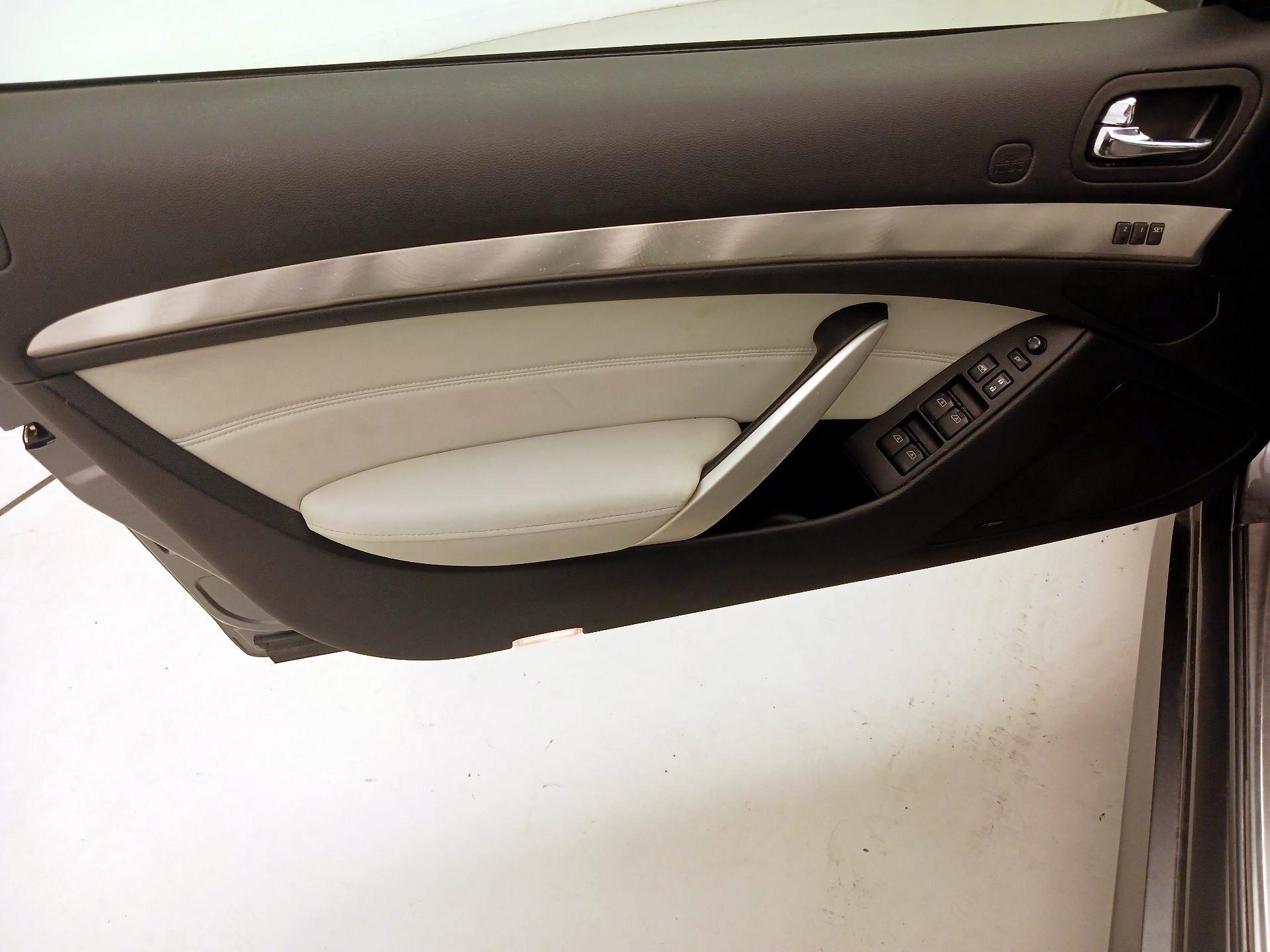 Thumbnail: 2013 INFINITI G37 - 12