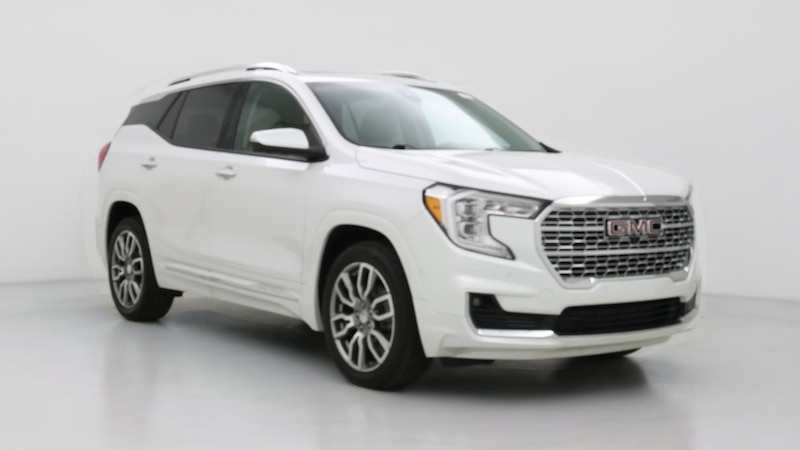 2022 GMC Terrain Denali Hero Image