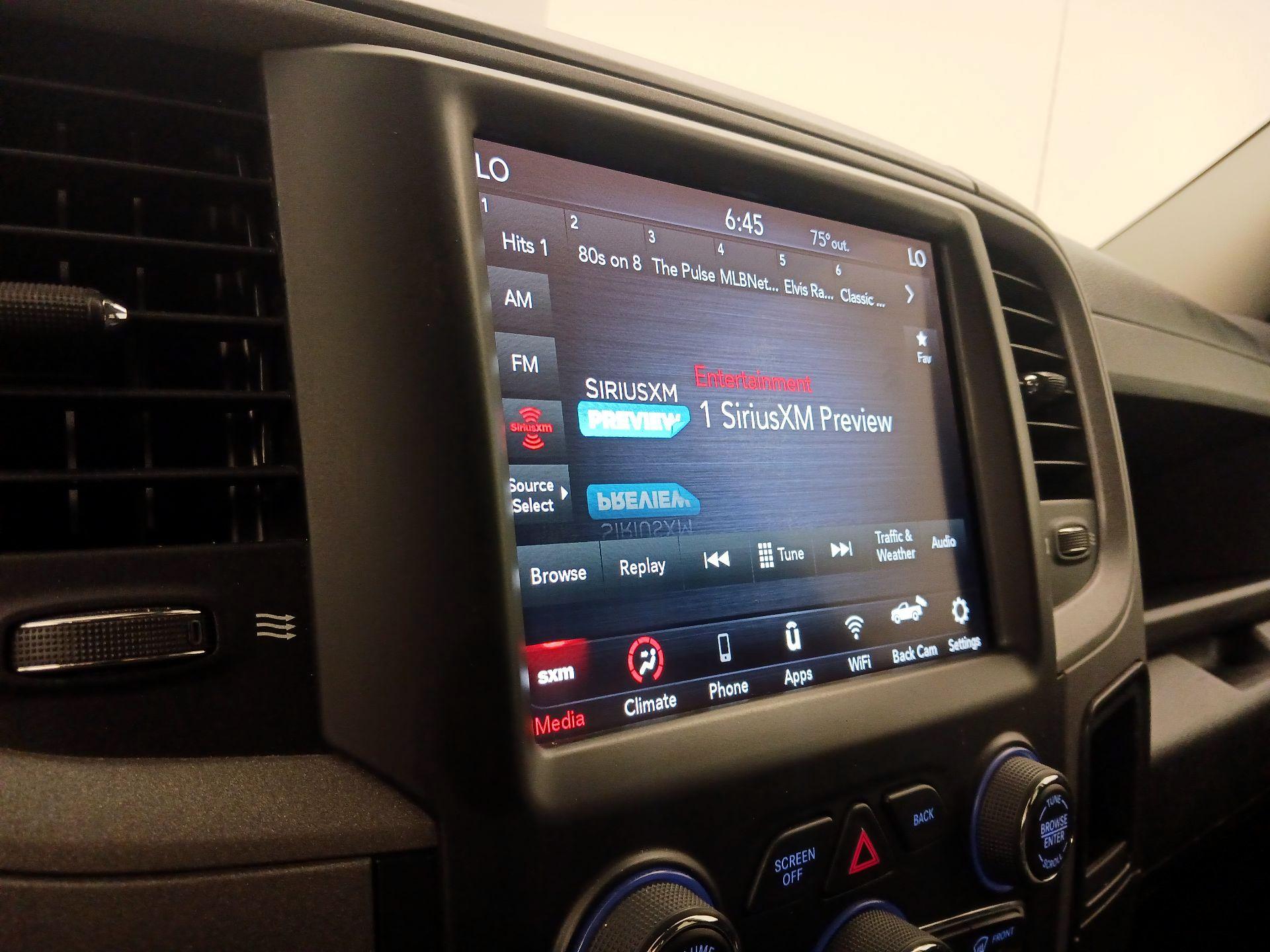 Thumbnail: 2021 RAM 1500 Classic - 15