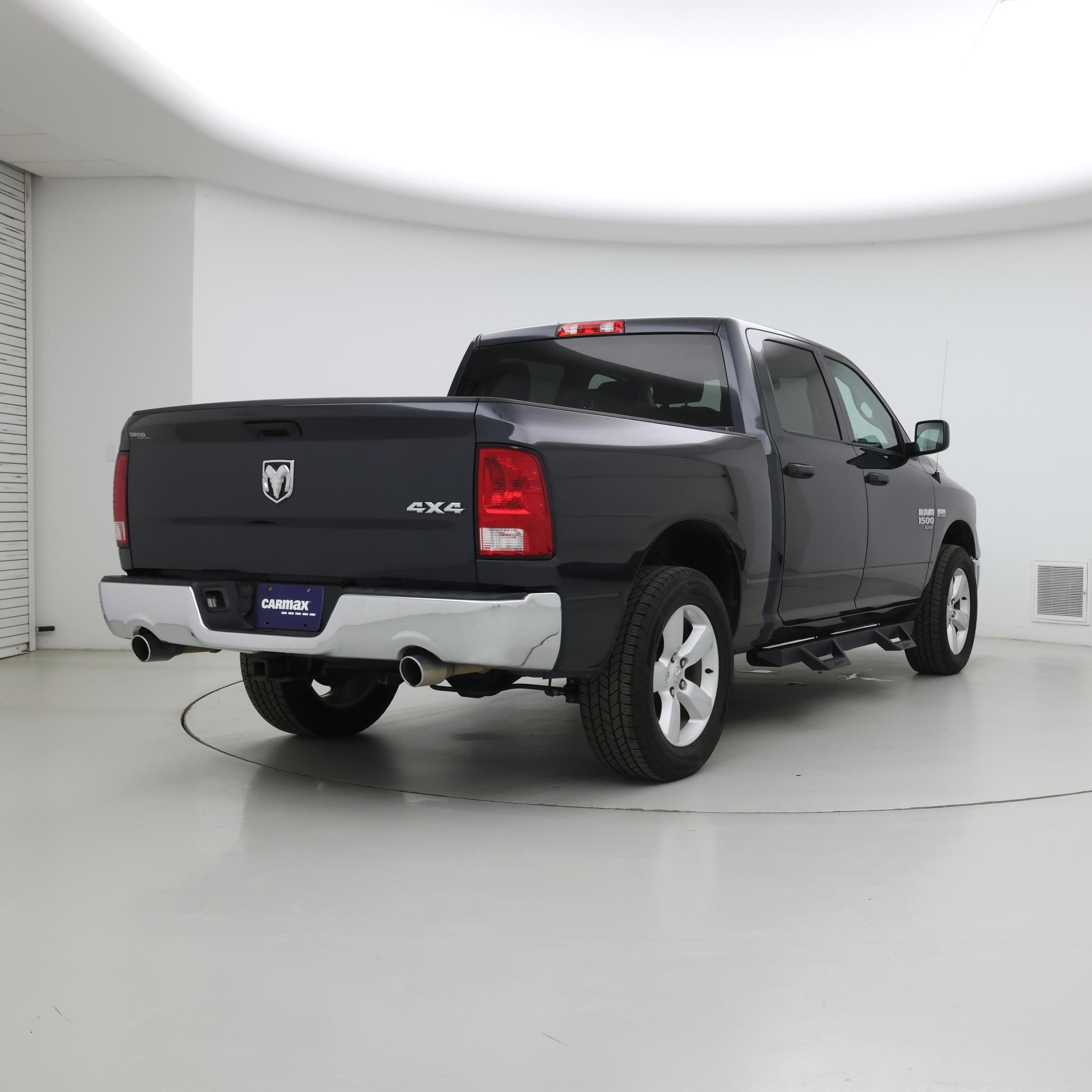 Thumbnail: 2021 RAM 1500 Classic - 8