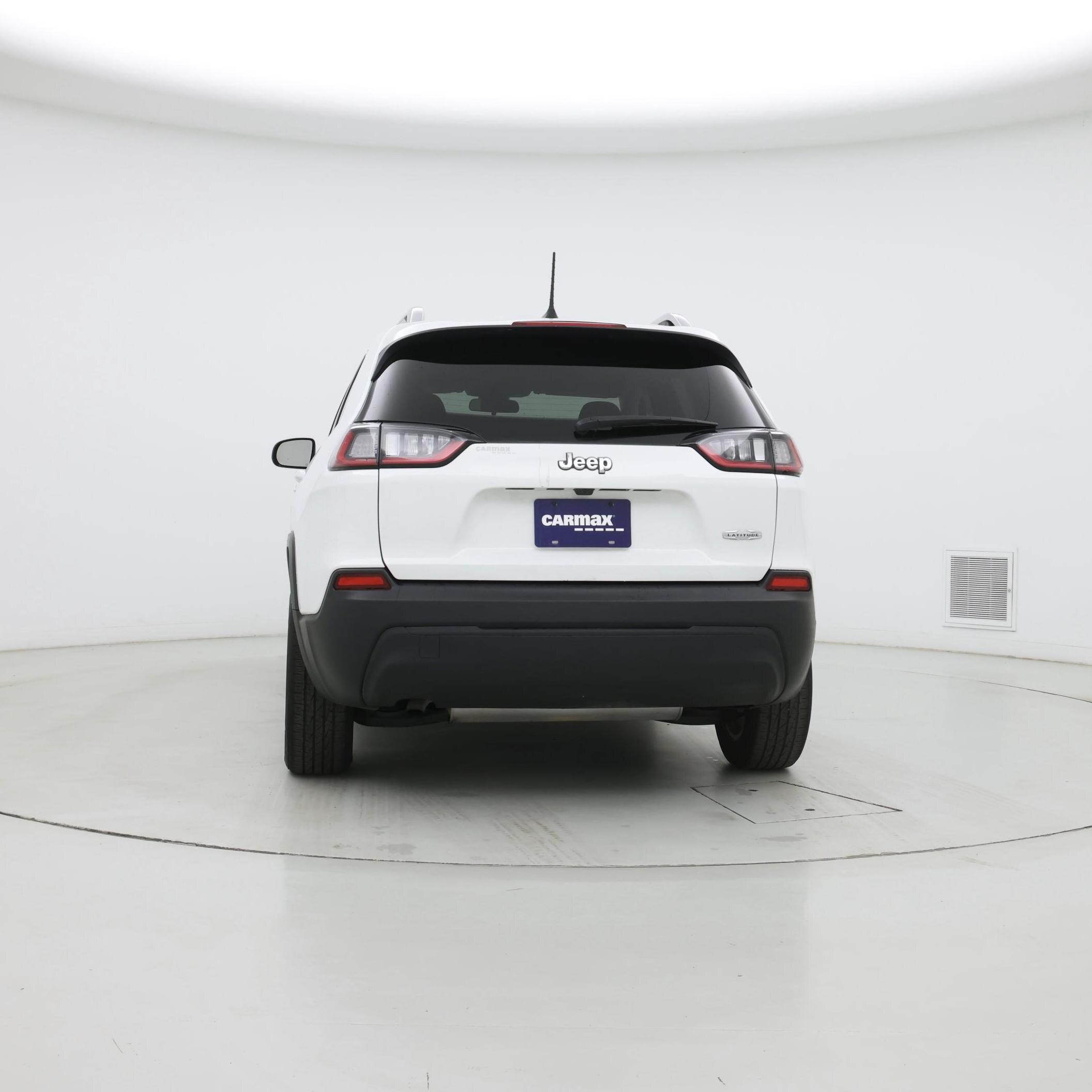 Thumbnail: 2019 Jeep Cherokee - 6