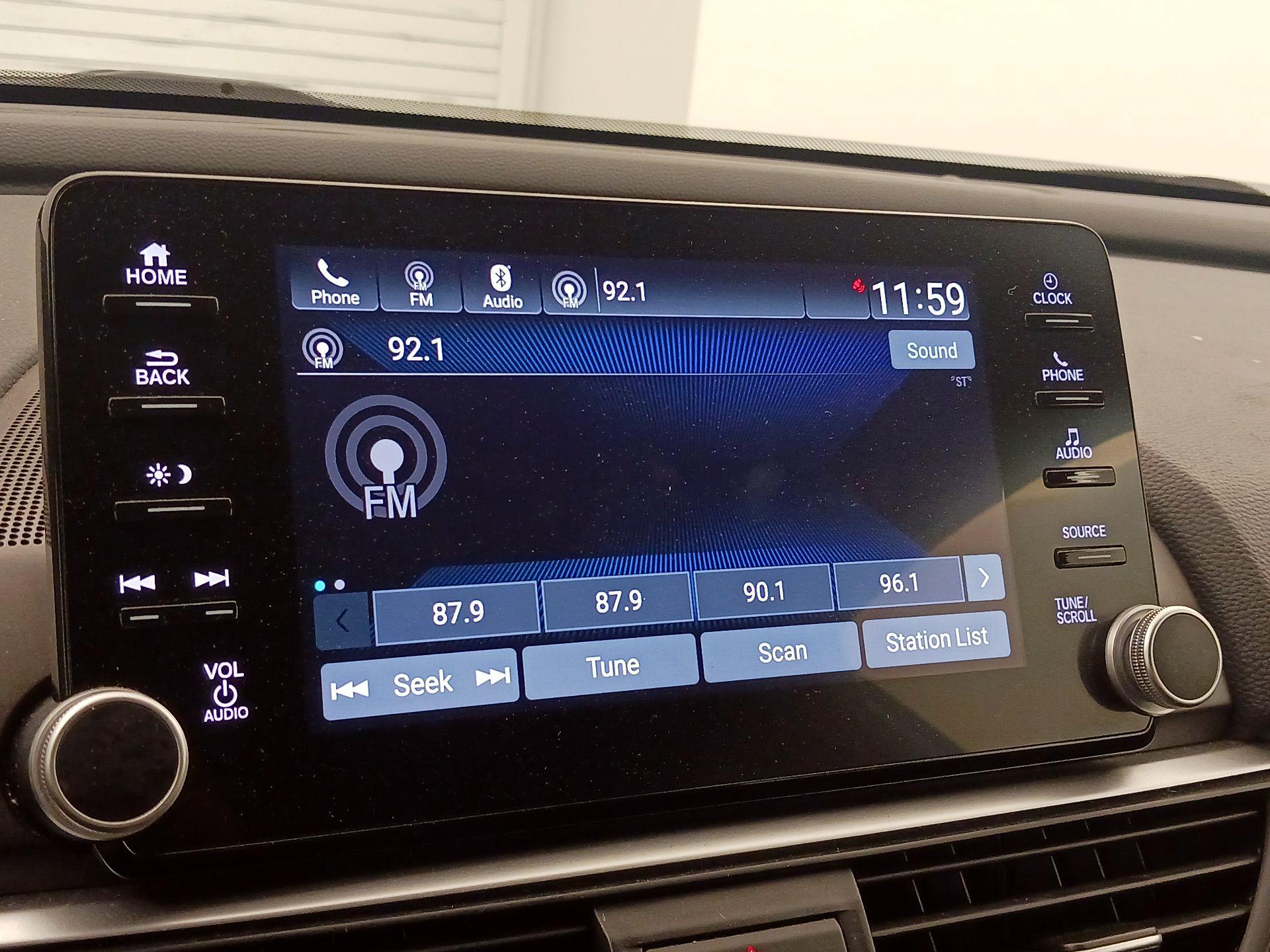 Thumbnail: 2019 Honda Accord - 15