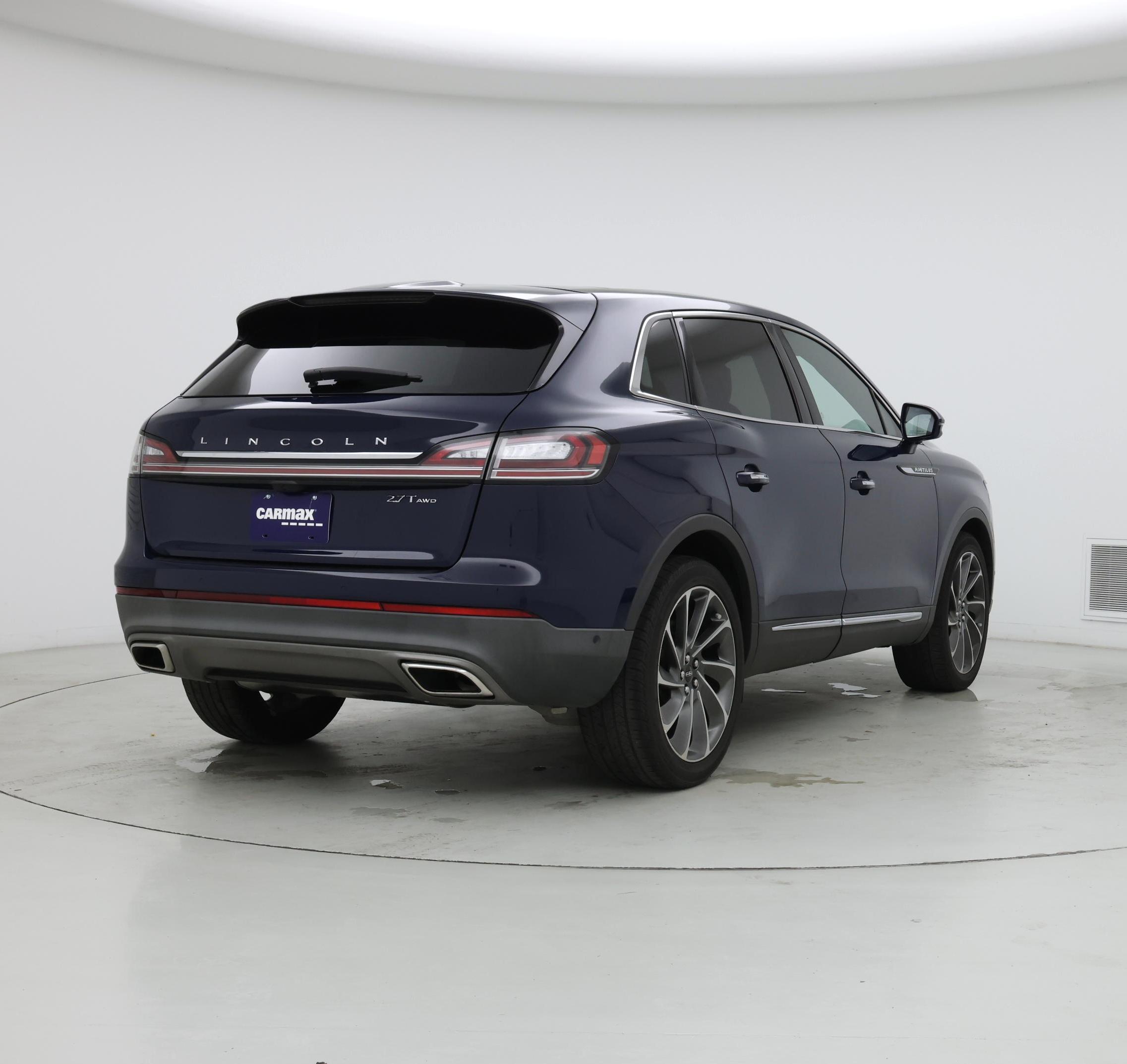 Thumbnail: 2019 Lincoln Nautilus - 8
