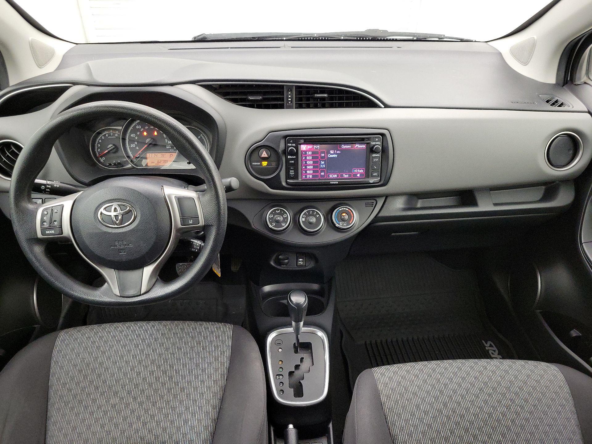 Thumbnail: 2017 Toyota Yaris - 9