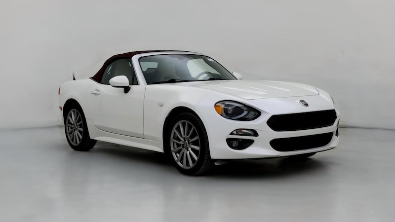 2019 Fiat 124 Spider Lusso Hero Image