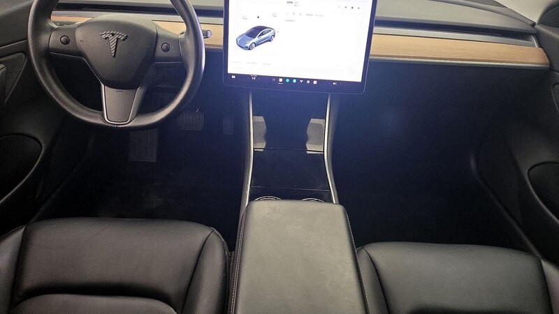 2018 Tesla Model 3 Long Range 9