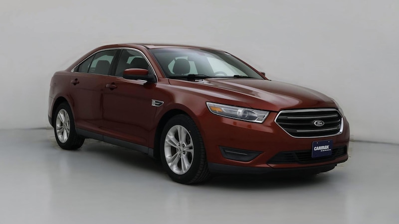 2014 Ford Taurus SEL Hero Image