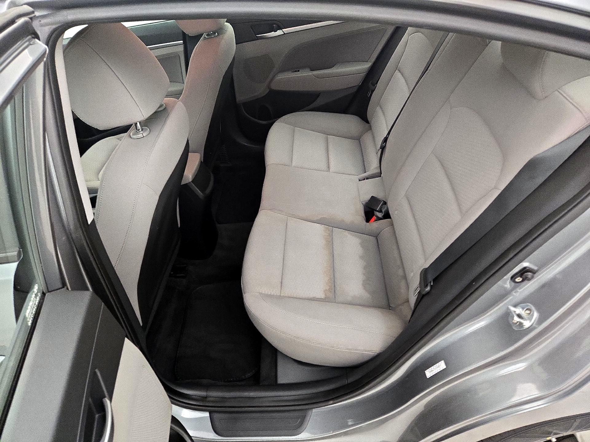 Thumbnail: 2019 Hyundai Elantra - 19