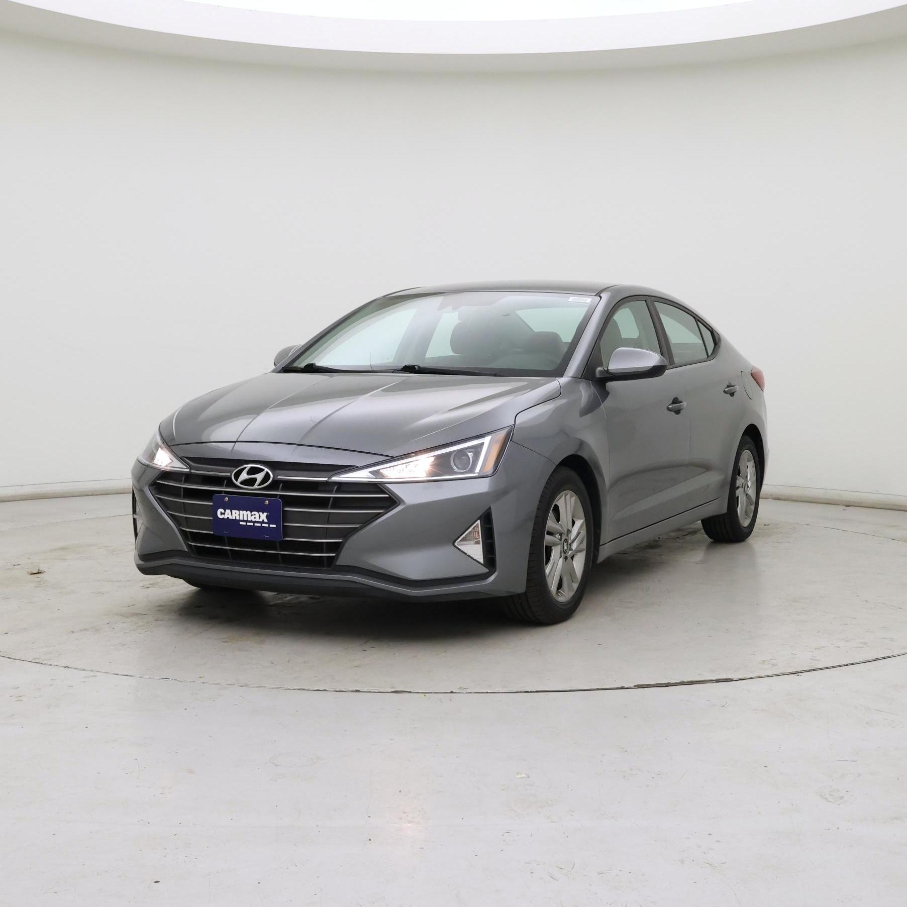 Thumbnail: 2019 Hyundai Elantra - 4