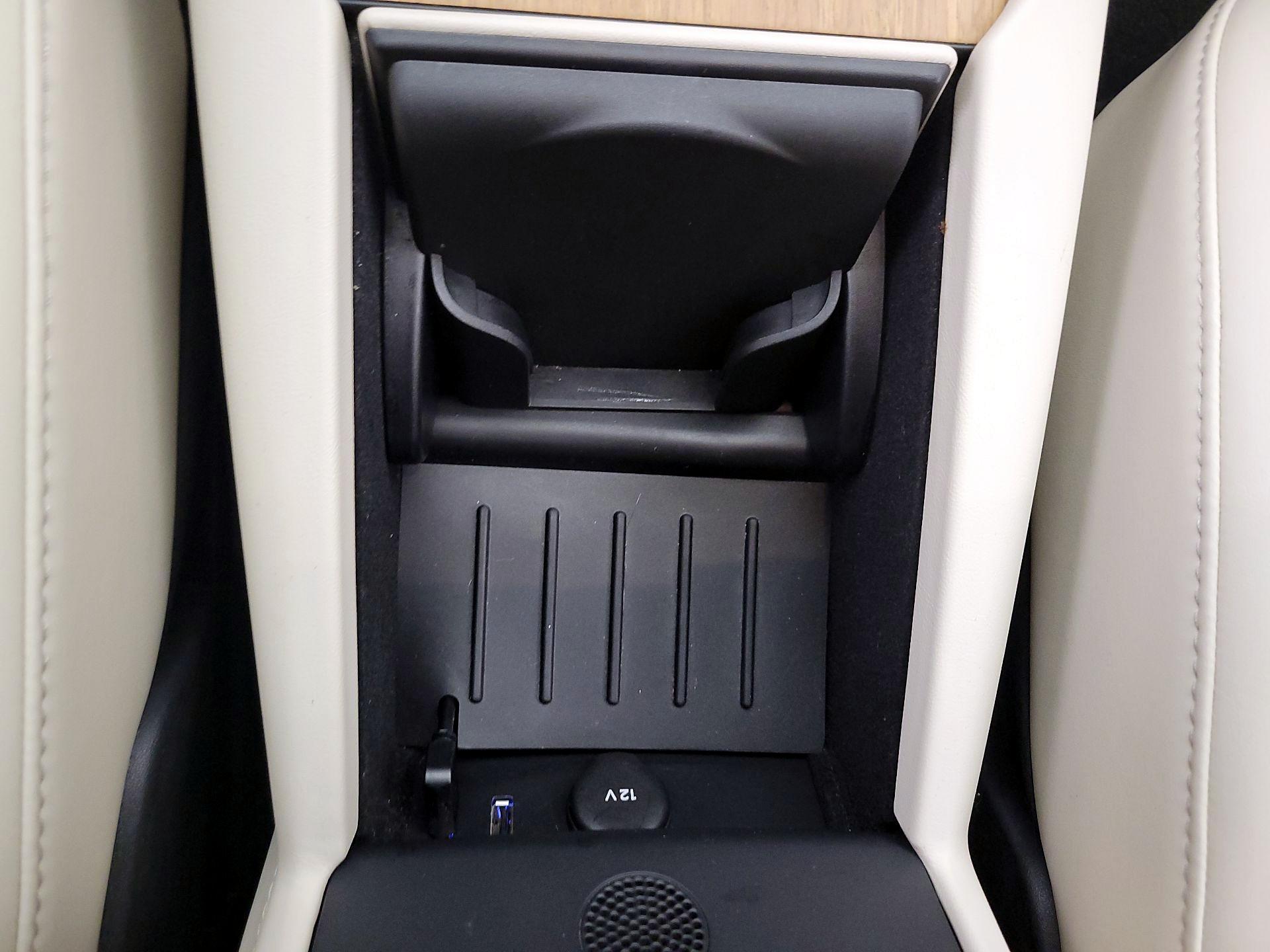 Thumbnail: 2021 Tesla Model S - 18