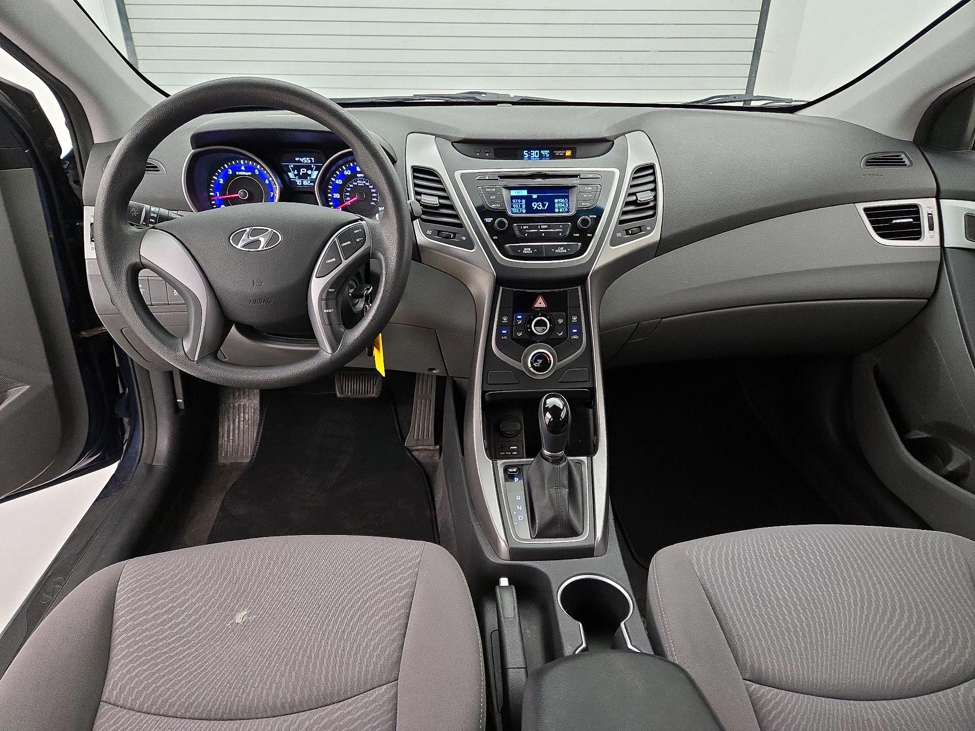 Thumbnail: 2016 Hyundai Elantra - 8
