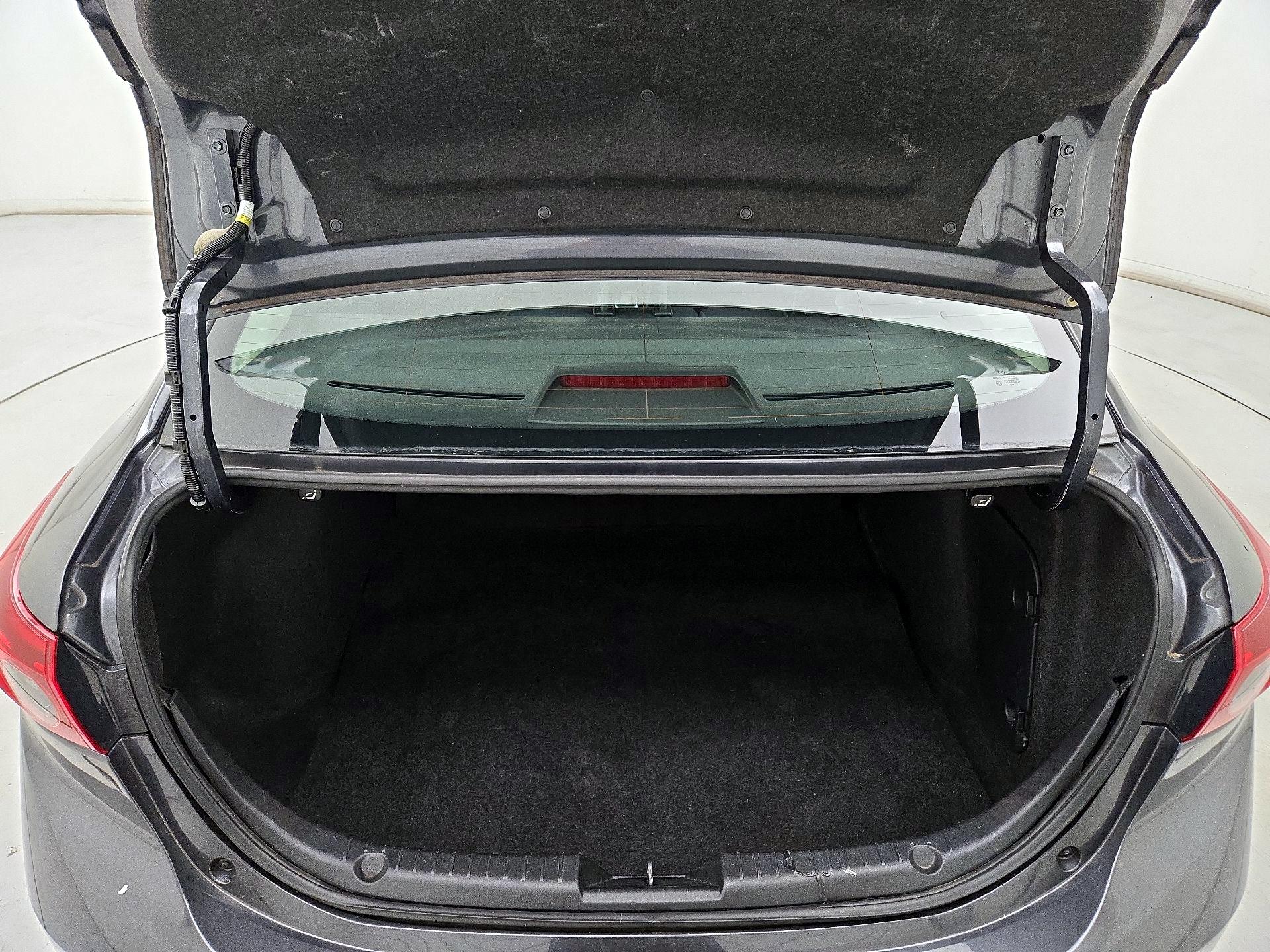 Thumbnail: 2015 Mazda Mazda3 - 20
