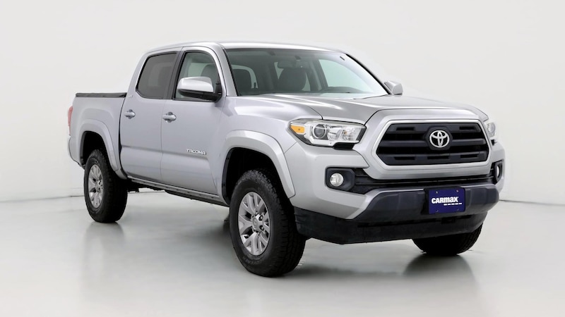 2017 Toyota Tacoma SR5 Hero Image