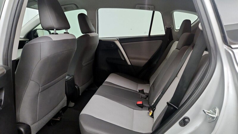 2015 Toyota RAV4 LE 15