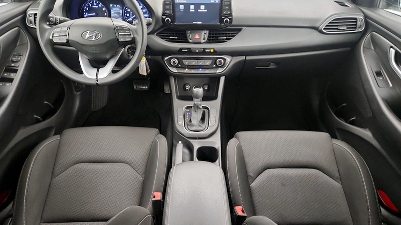 2019 Hyundai Elantra GT 9