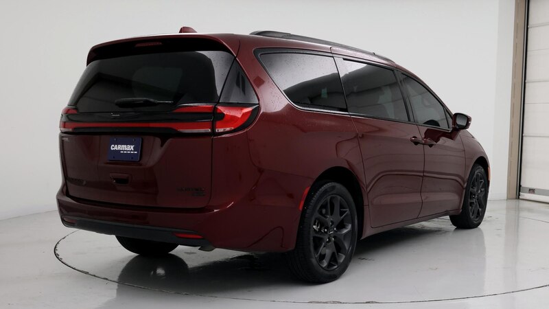 2022 Chrysler Pacifica Limited 8