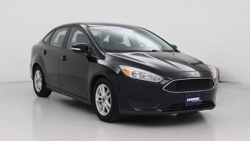 2016 Ford Focus SE Hero Image